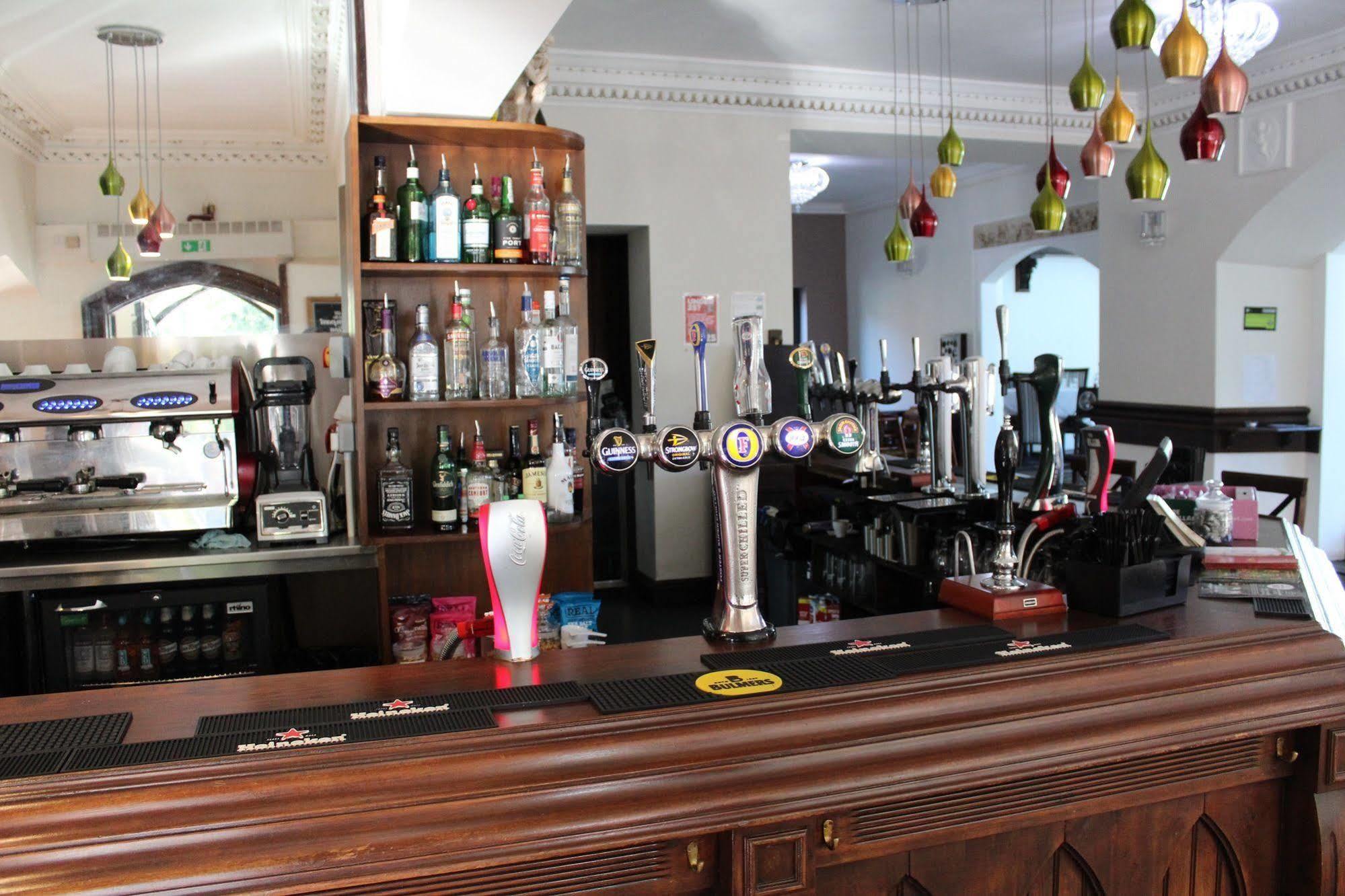 The Milverton Hotel Manchester Exterior photo